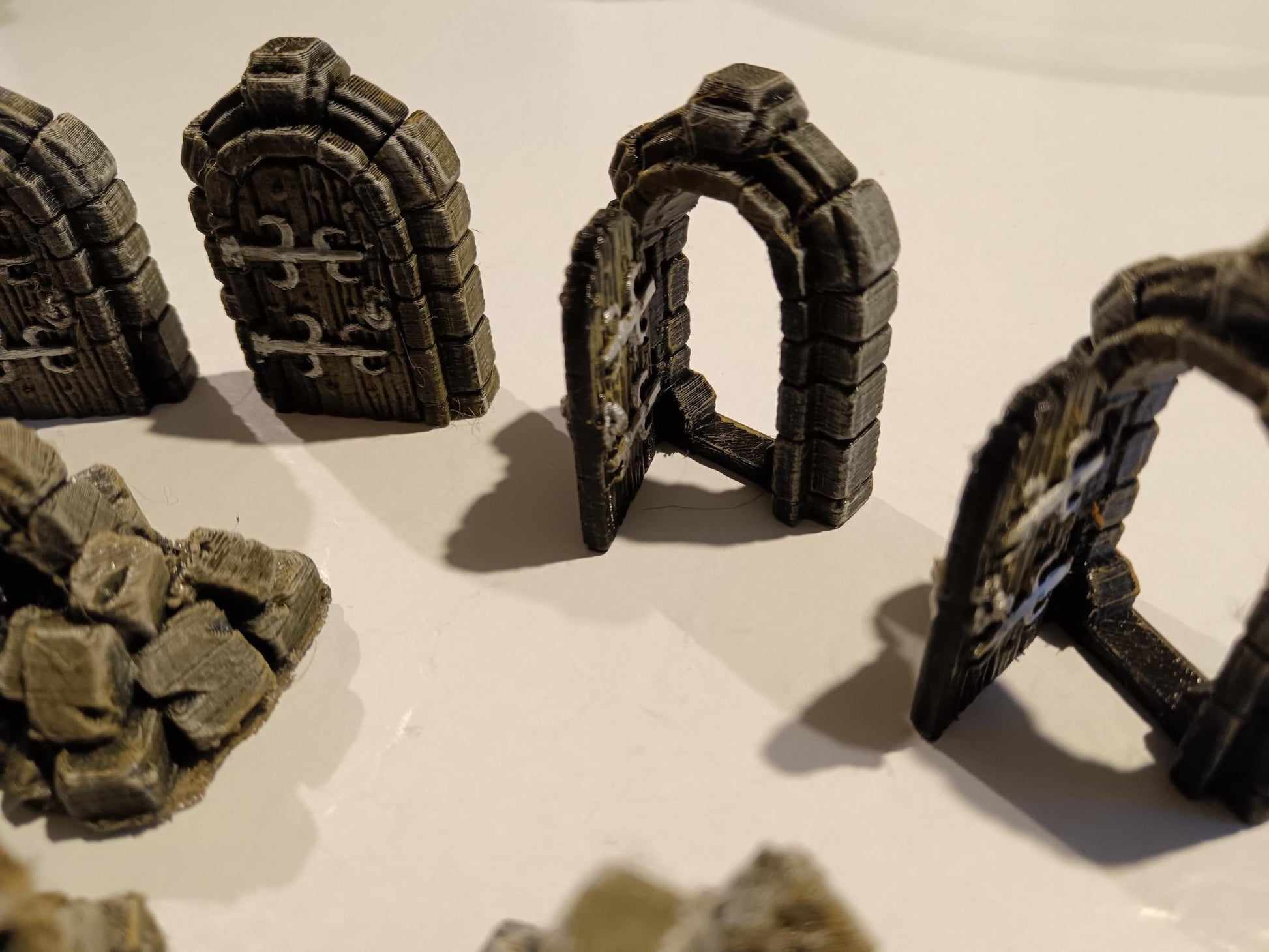 rubble-and-doors-kit-3d-board-heroquest-6-small-2-large-rubble-5-doors-3d-printed-hand-painted